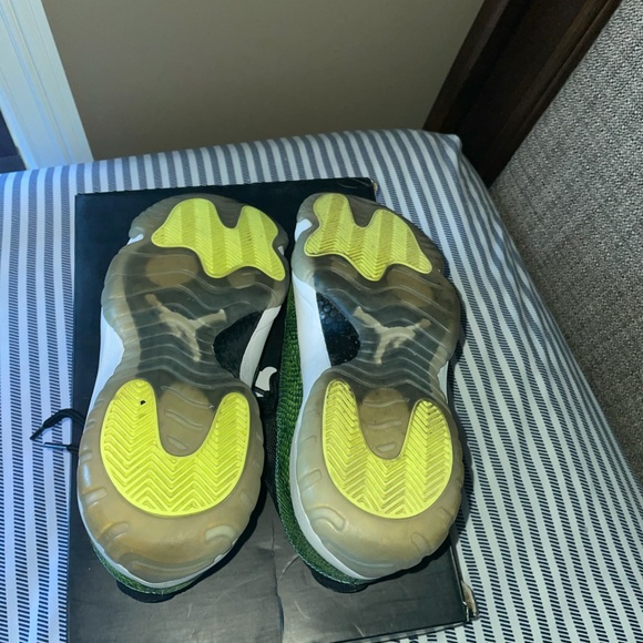 jordan 11 low green snakeskin - Picture 6 of 6